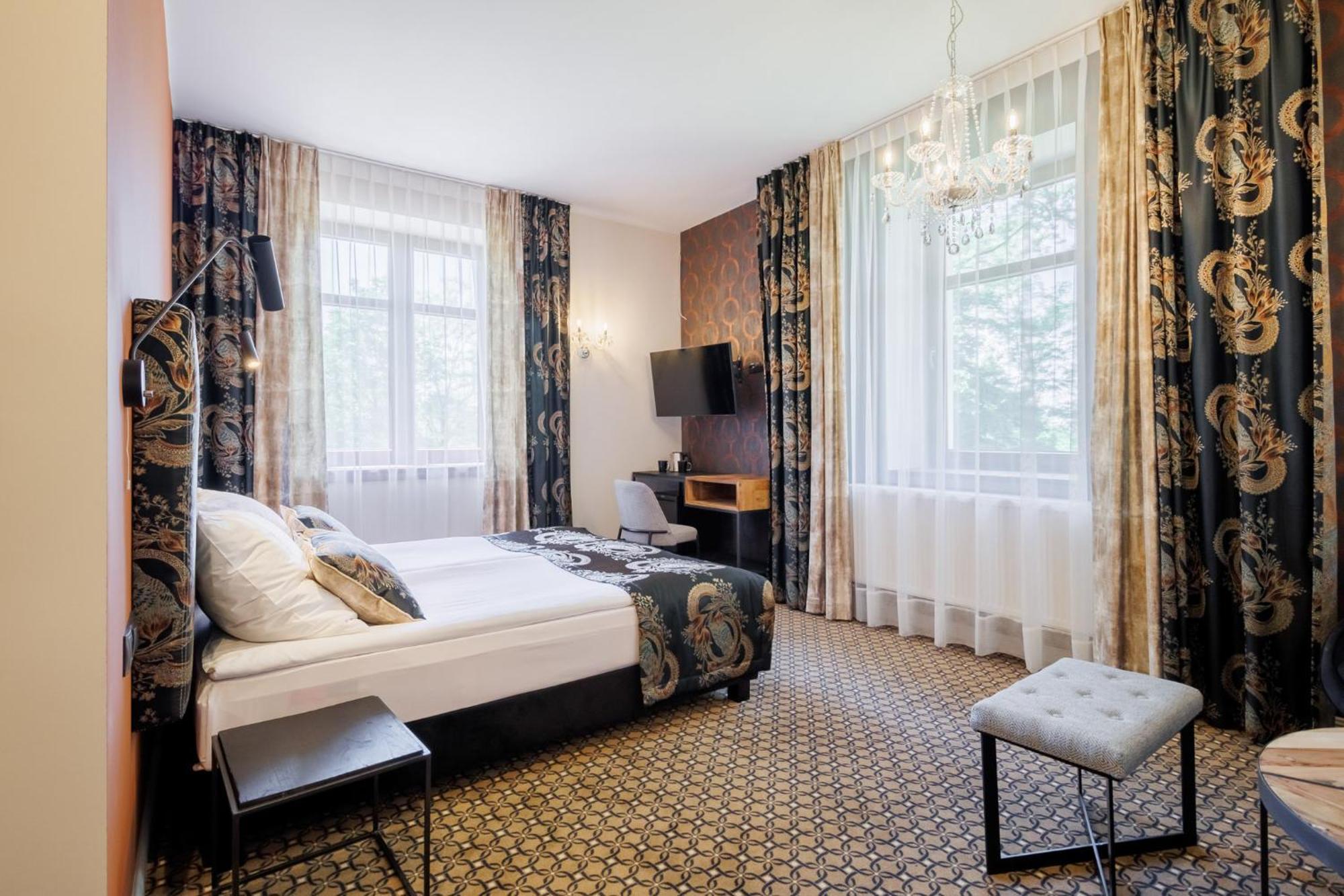 Dwor Prezydencki Boutique Hotel & Spa Зглобице Экстерьер фото