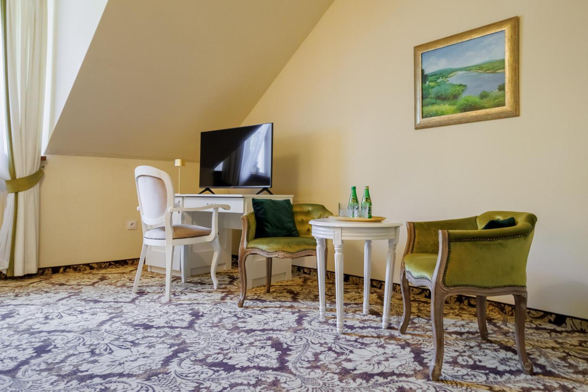 Dwor Prezydencki Boutique Hotel & Spa Зглобице Экстерьер фото